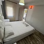 Center 1plus1 For 4 People Stone Building - Citak Mansions Appartamento *